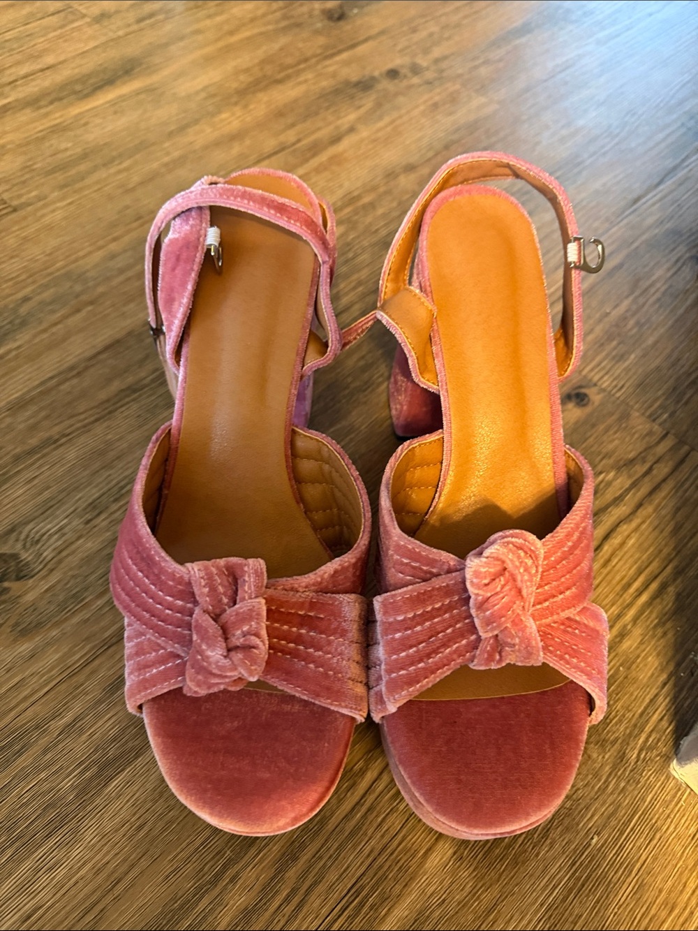 Women's Pink Velvet Knot Block Heel Sandals